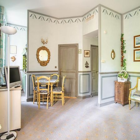 Cozy Apartment With Swimming Pool Terrace Garden Parking Монбрен-ле-Бен Екстер'єр фото